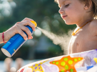 Importance Of Having Sunscreen Spray-1